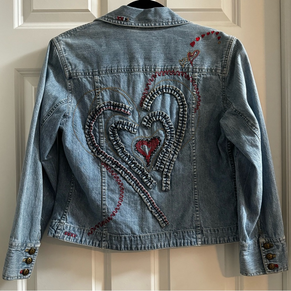 CHICO’S 90s vintage denim embroidered heart blue Jean jacket